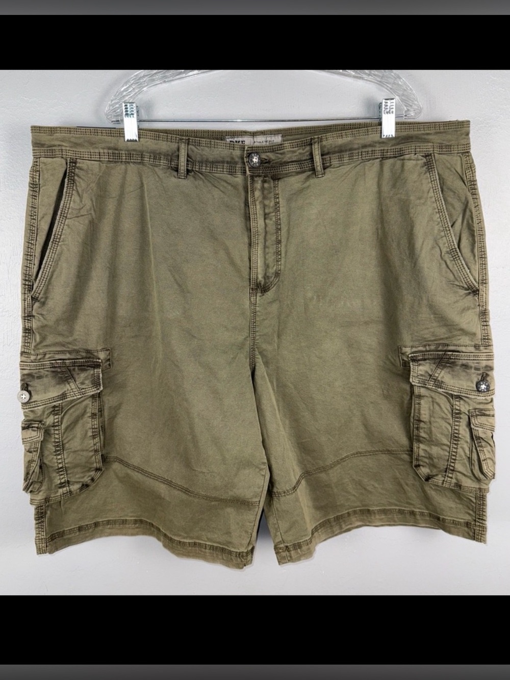 BKE Damon Short Men’s 44 Olive Night Green Buckle Athletic Fit Cargo Distressed